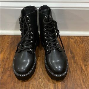 H&M Chunky Combat Boots Black Size 6 Women’s